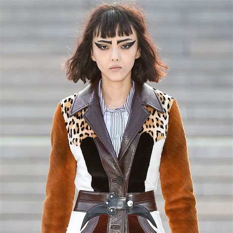 louis vuitton makeup show